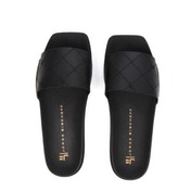 CHINELO · PRETO
