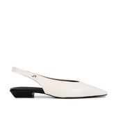 SLINGBACK · P&B
