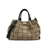 TOTE · NUDE
